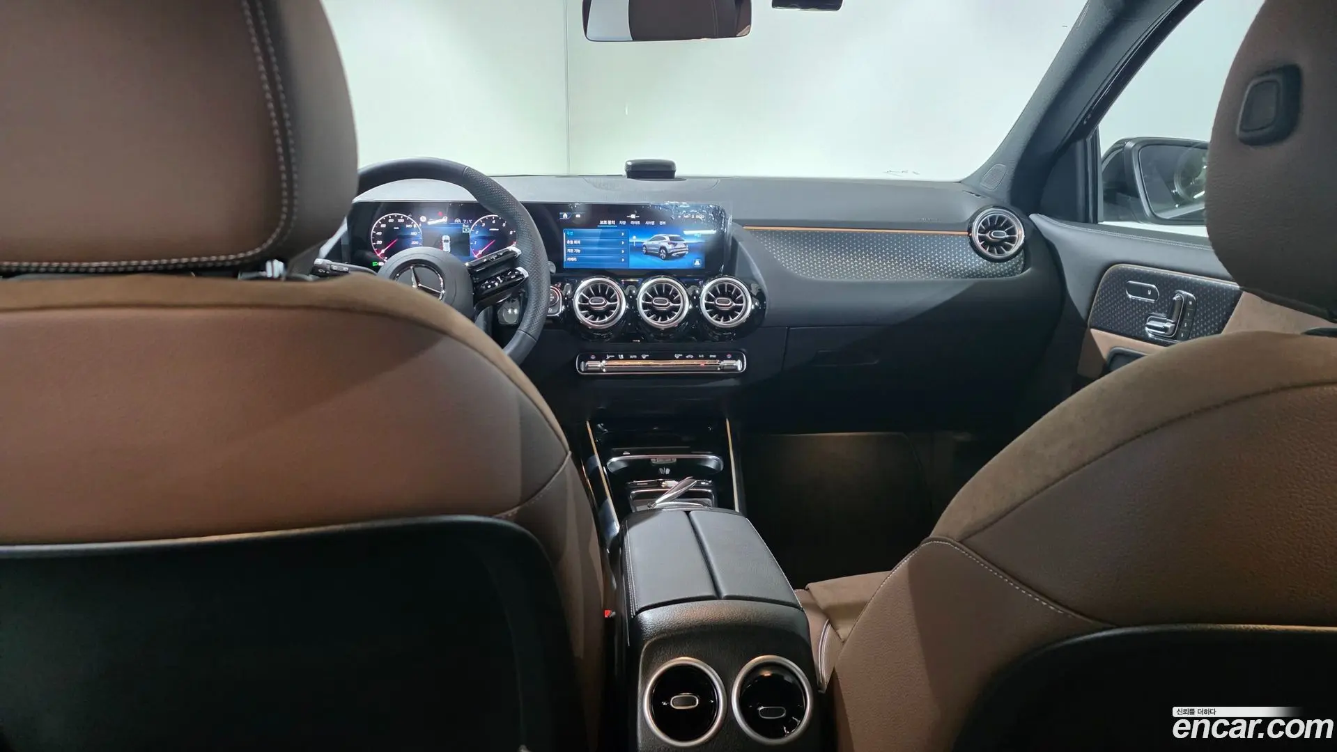 Mercedes-Benz GLA-Class GLA250 4MATIC 2023
