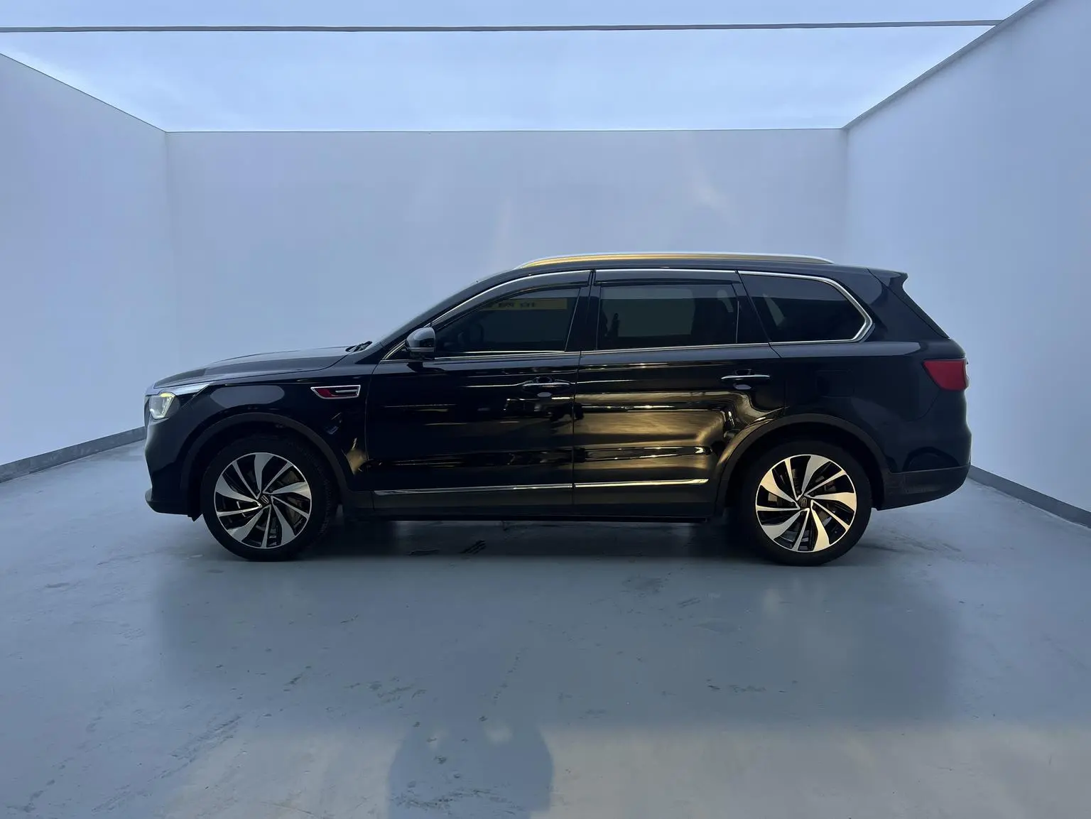 Hongqi HS7 2019 3.0T Auto 4WD Smart Connected