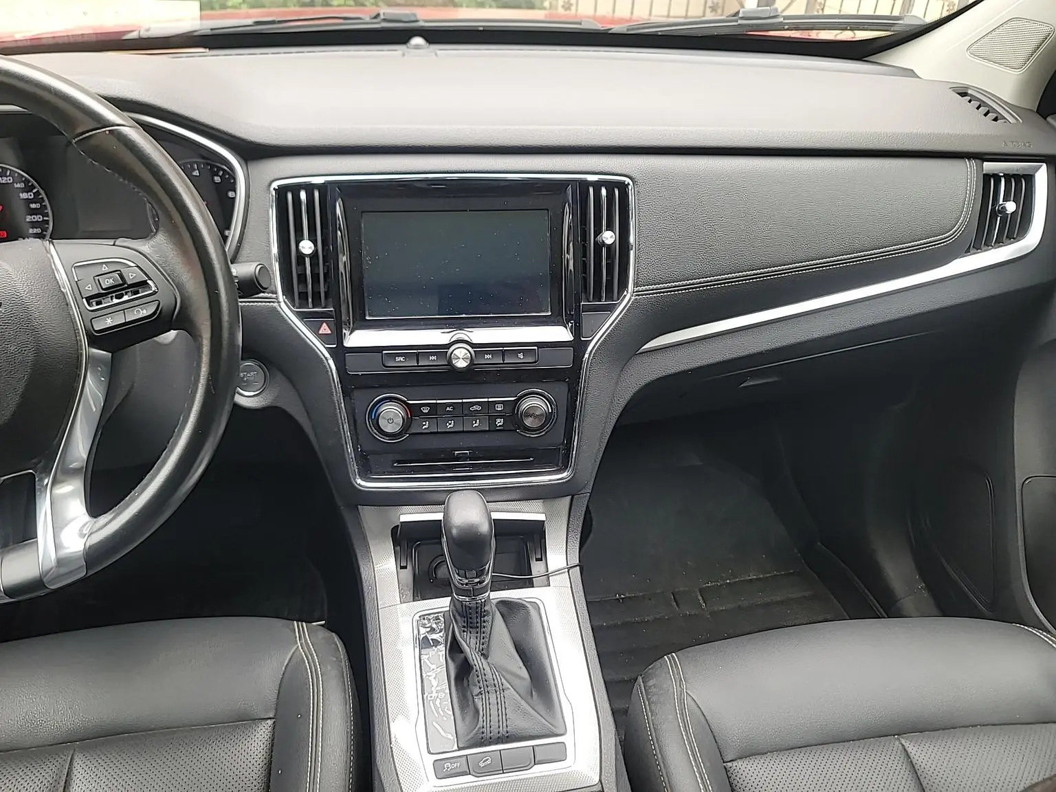 Roewe RX5 2018 20T 2WD Auto Flagship