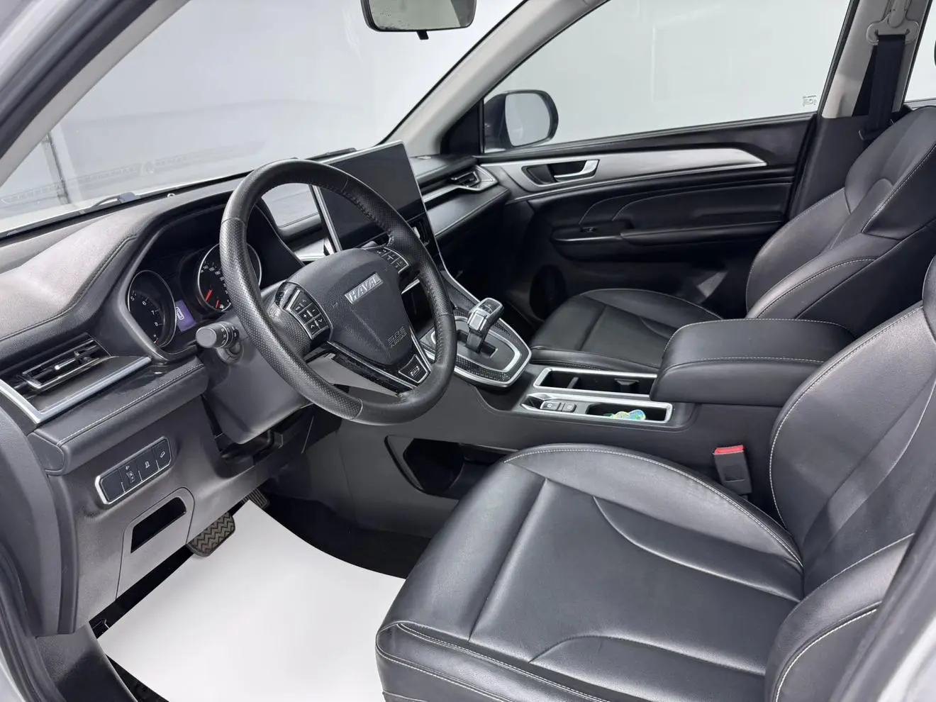 Haval M6 2023 PLUS 1.5T DCT Smart Connected