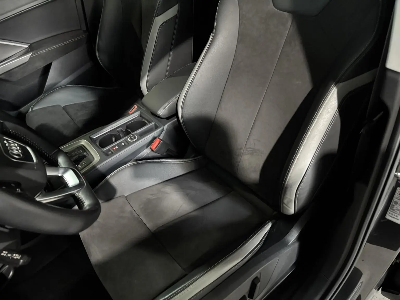 Audi Q3 2022 35 TFSI Dynamic Fashion