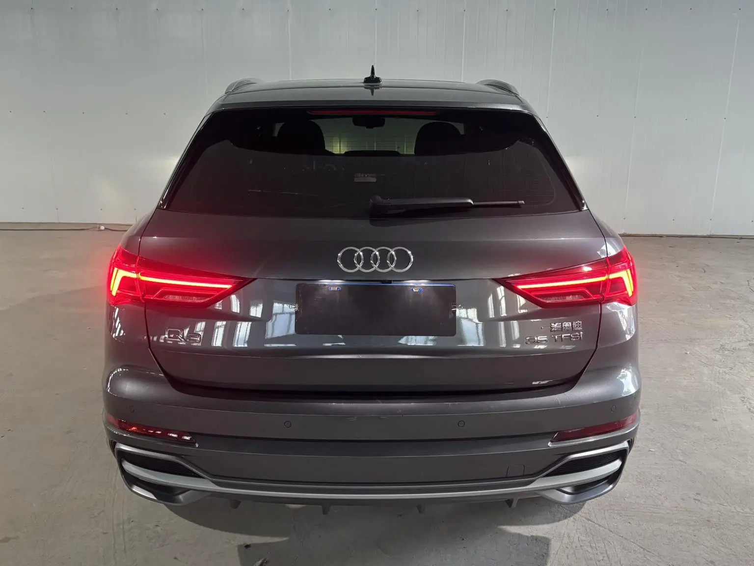 Audi Q3 2022 35 TFSI Dynamic Fashion