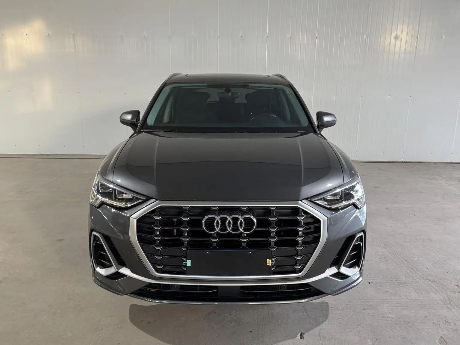 Audi Q3 2022 35 TFSI Dynamic Fashion