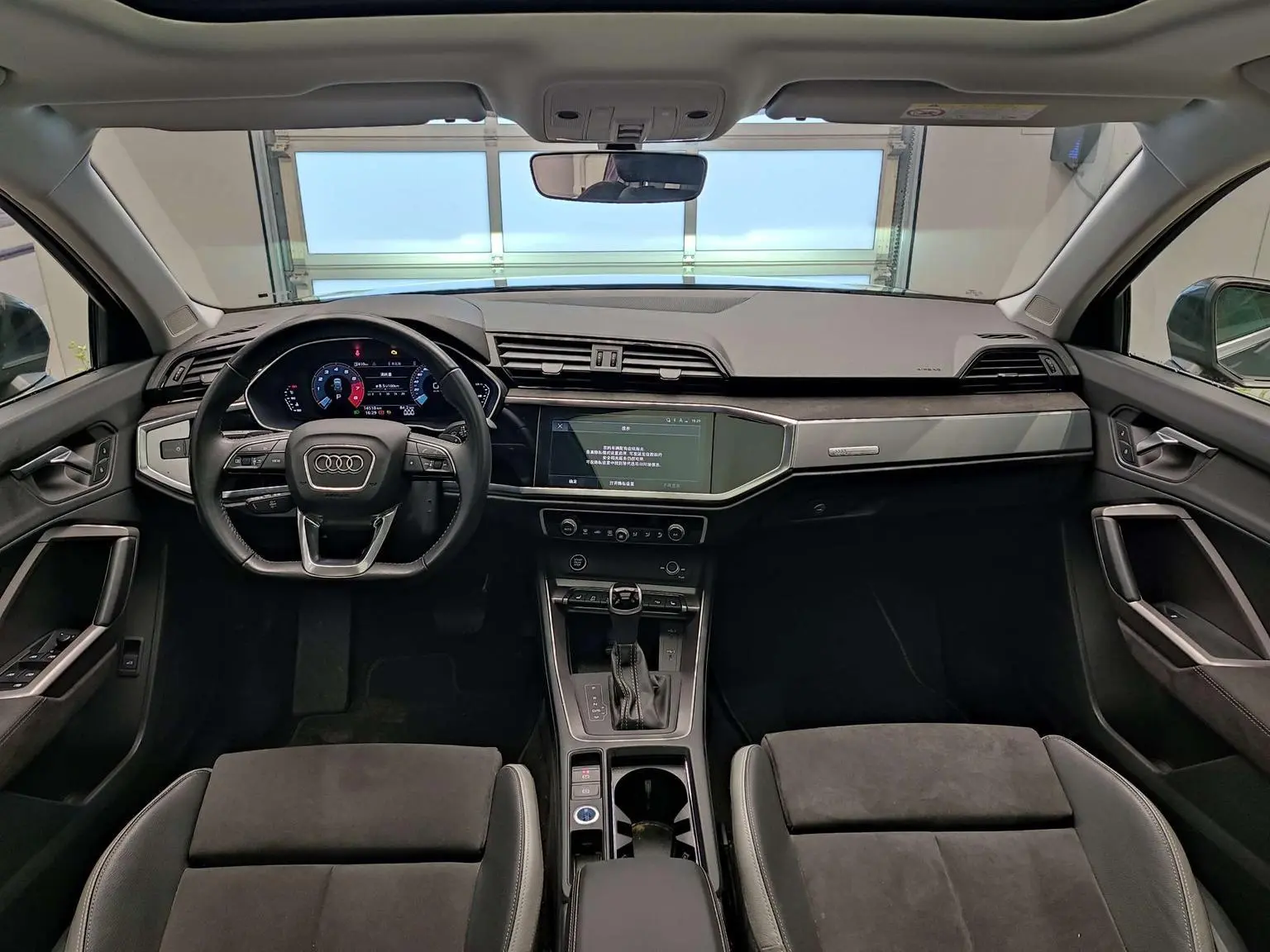 Audi Q3 2020 35 TFSI Dynamic Fashion