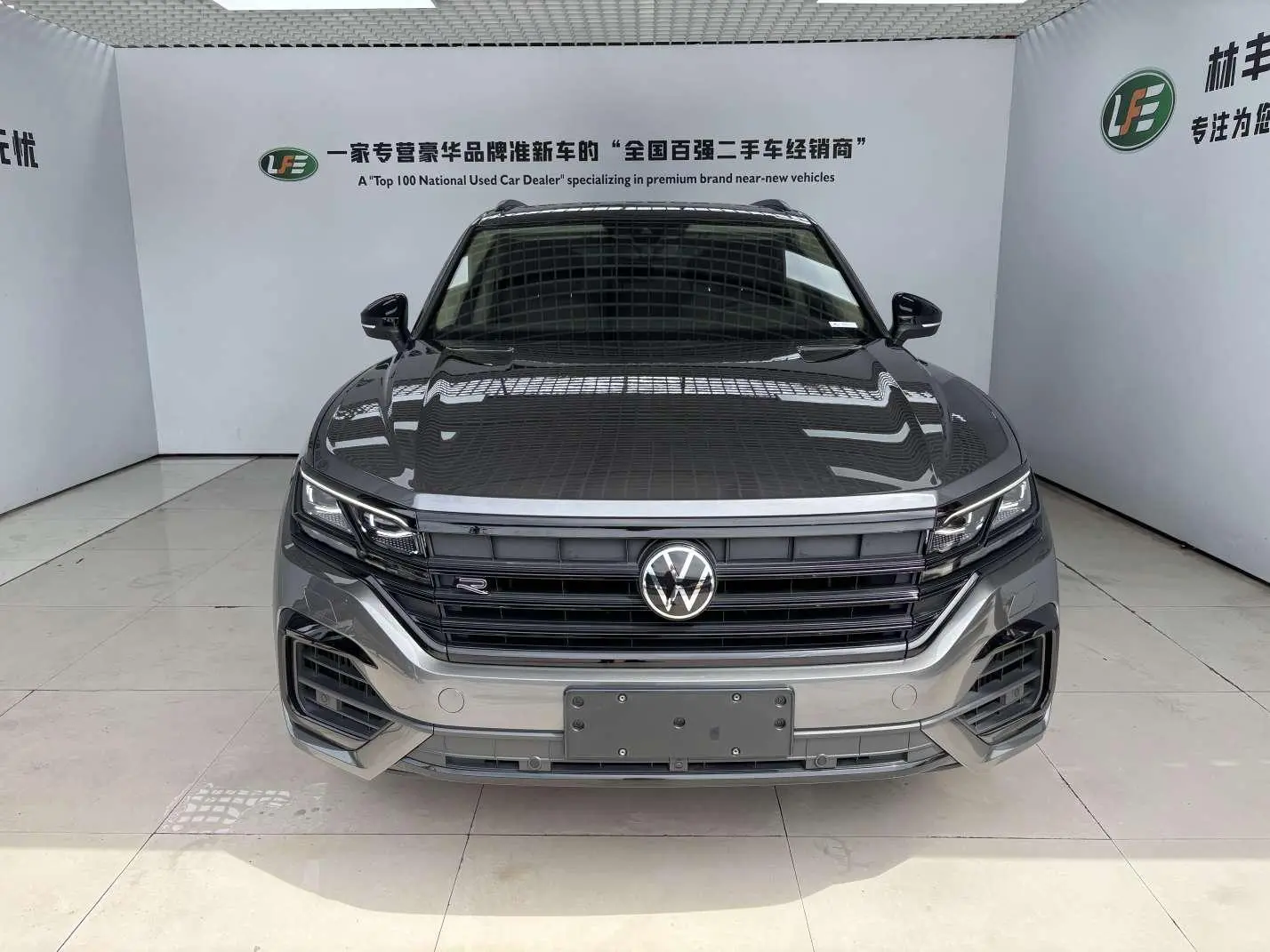 Volkswagen Touareg 2022 3.0TSI Sharp Sport Package