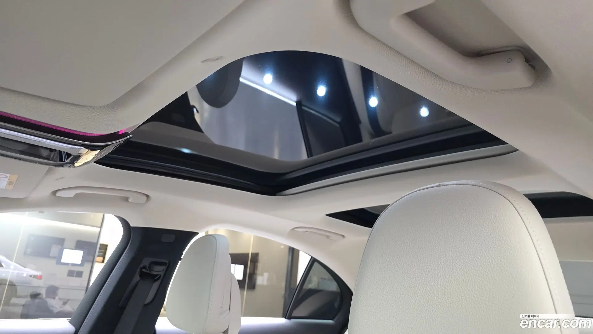 Mercedes-Benz E-Class E200 Avantgarde 2024