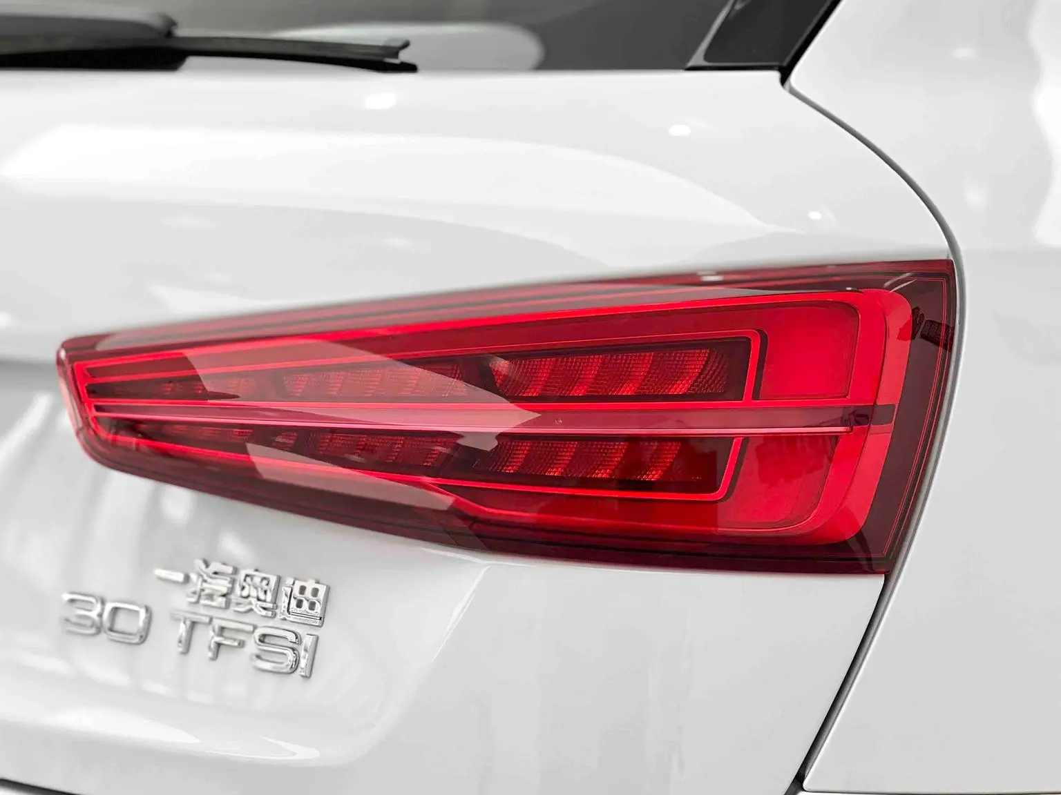 Audi Q3 2018 30 Anniversary 30 TFSI Fashion