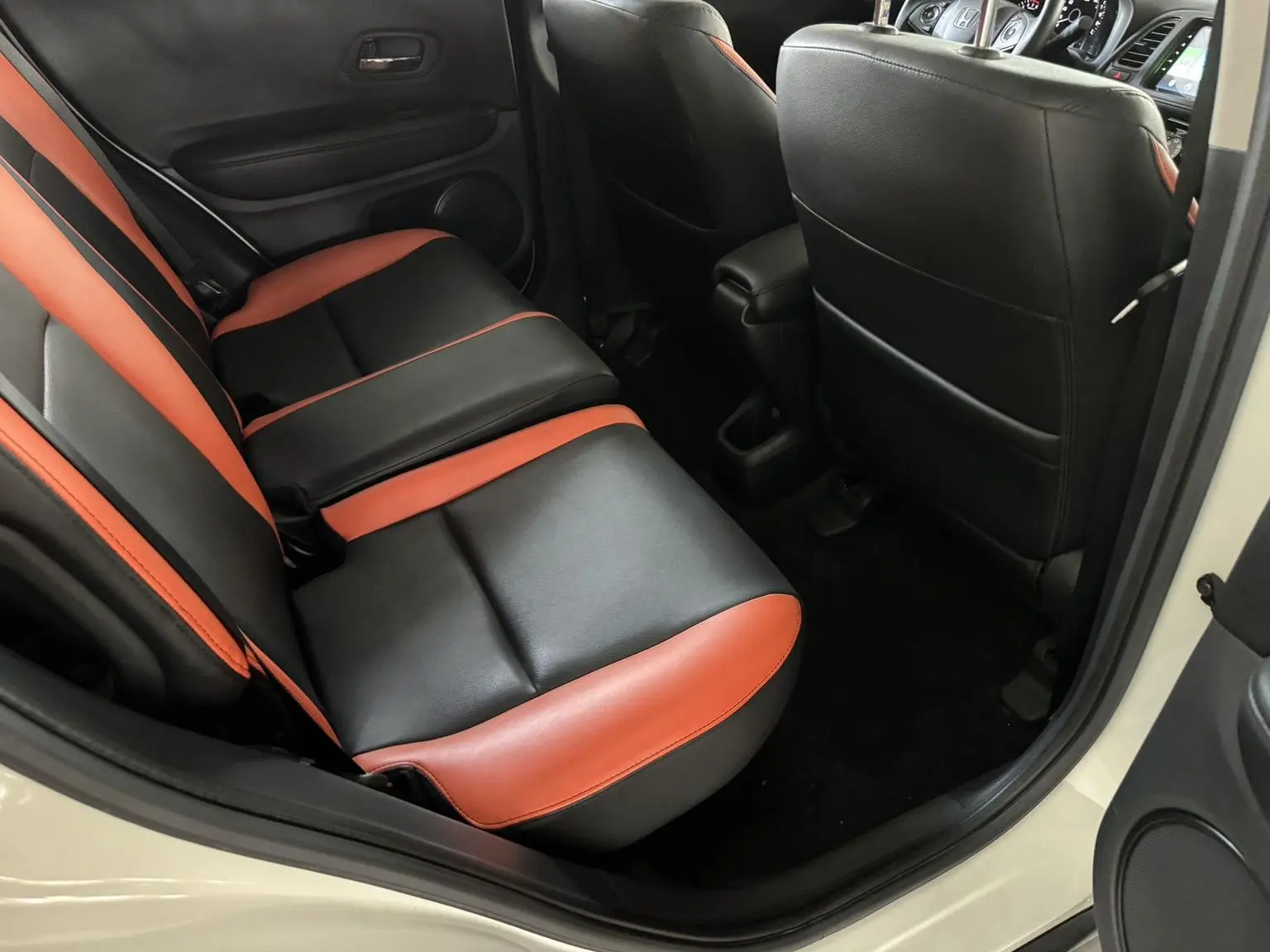 Honda Vezel 2022 1.5L CVT Pioneer