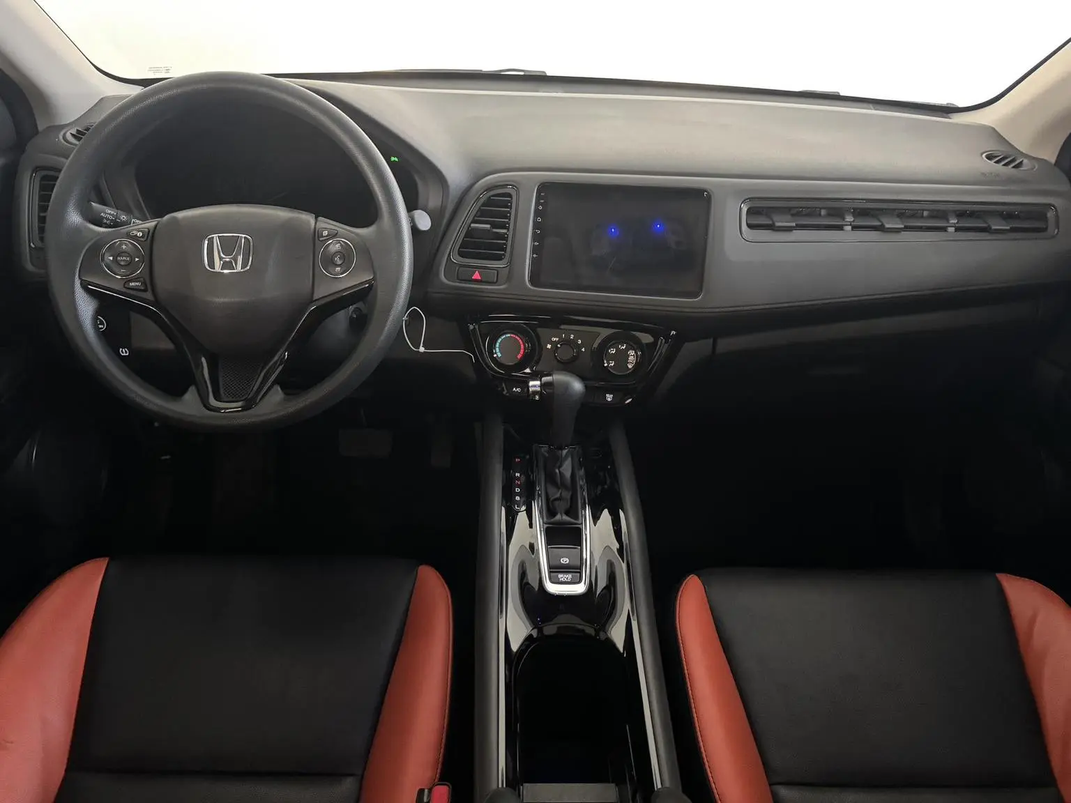 Honda Vezel 2022 1.5L CVT Pioneer