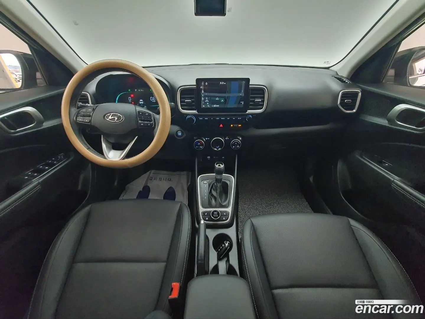 Hyundai Venue 1,6 Premium 2022