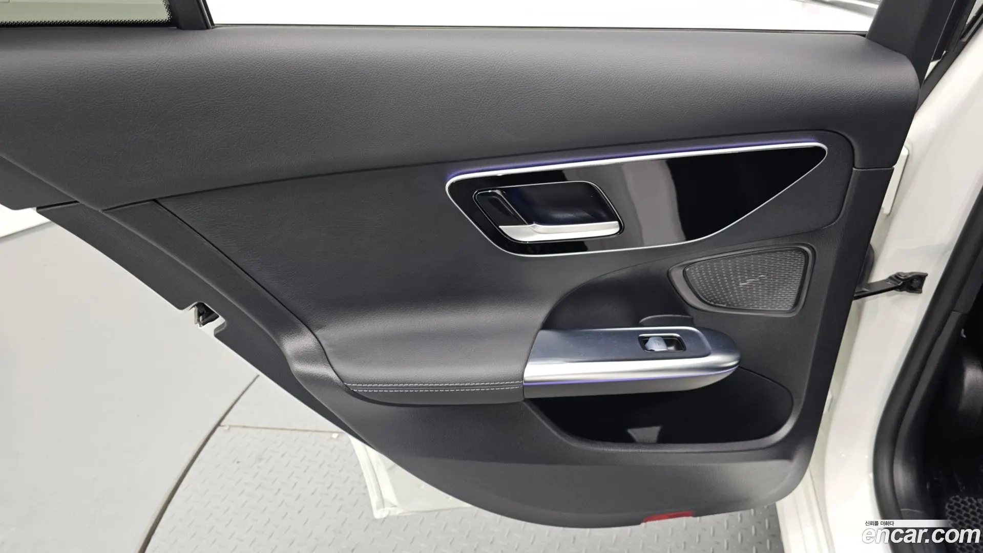 Mercedes-Benz C-Class C200 Avantgarde