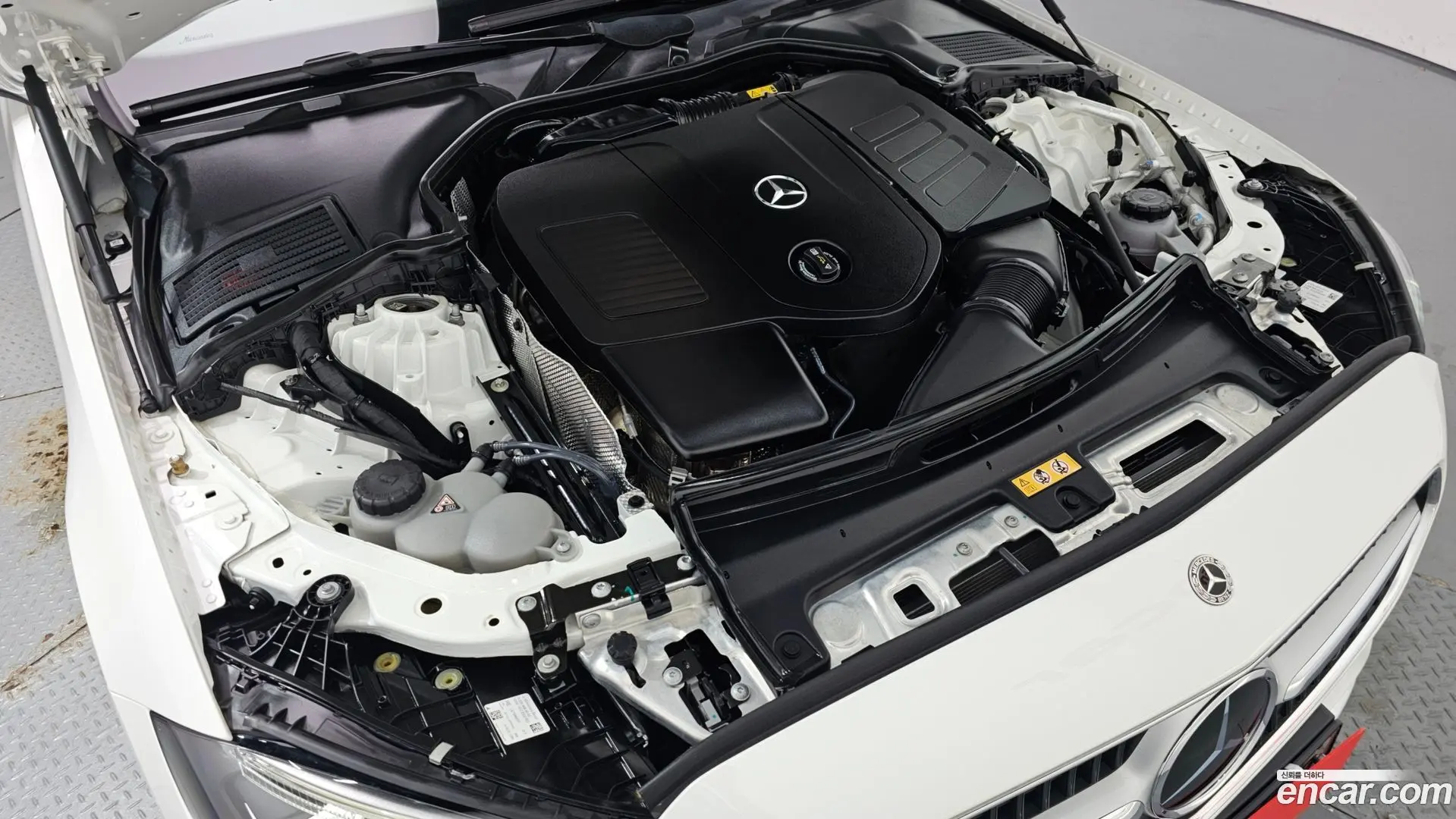 Mercedes-Benz C-Class C200 Avantgarde