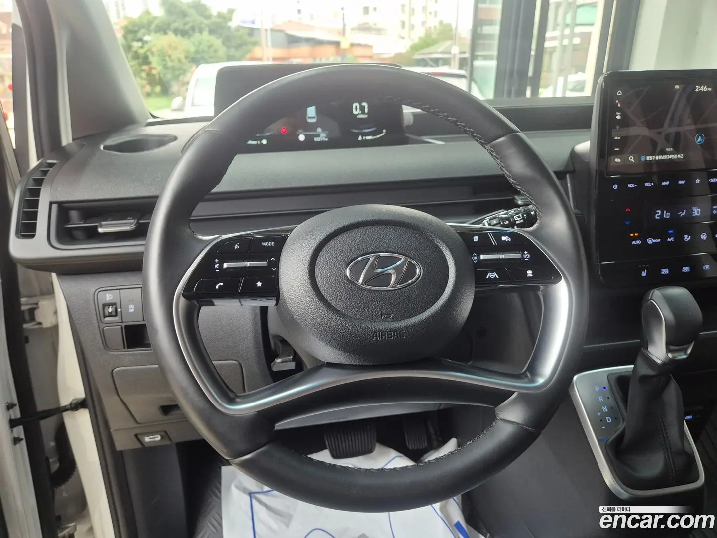 Hyundai Staria Cargo 5-Seater 2022