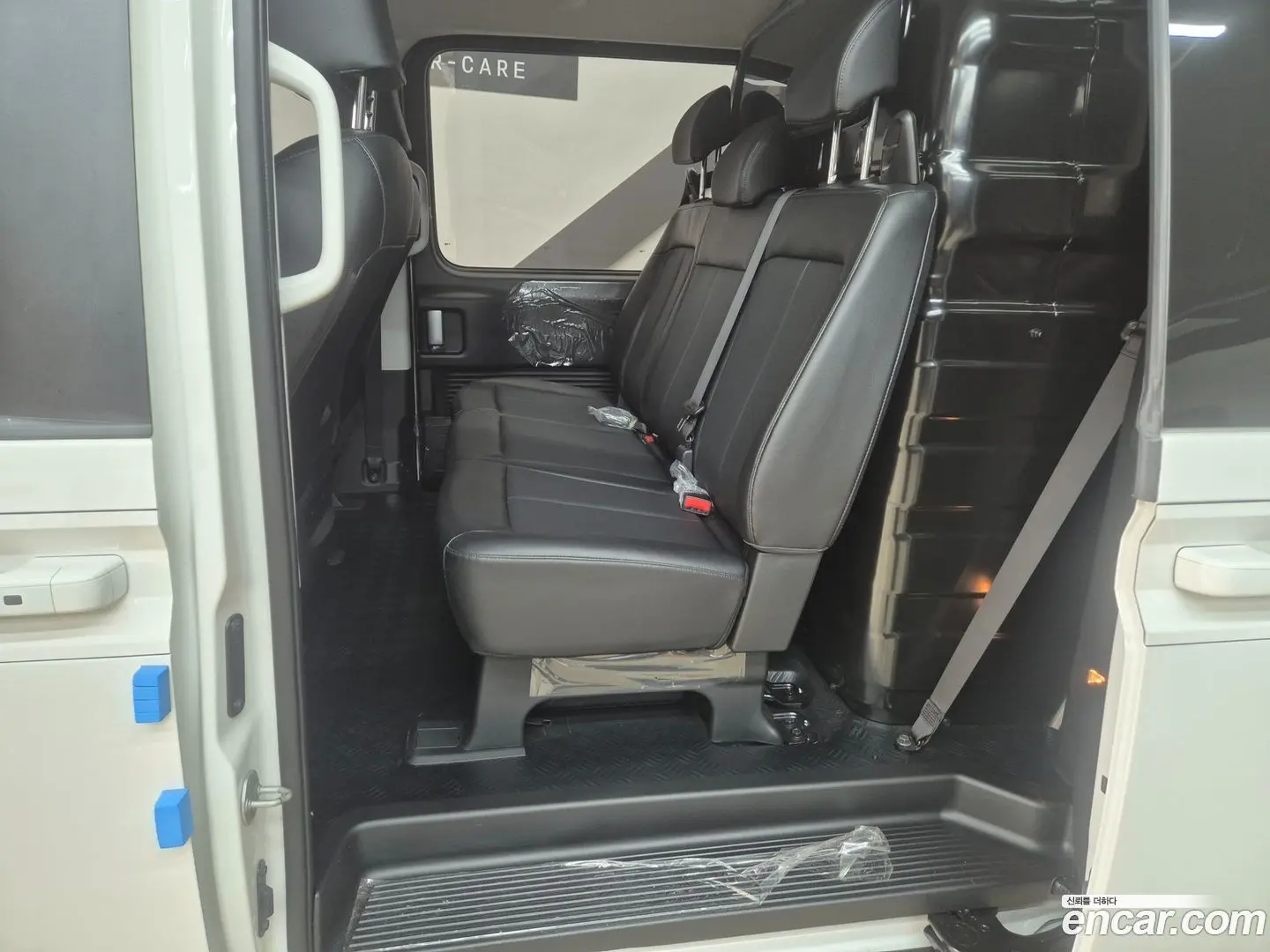 Hyundai Staria Cargo 5-Seater 2022