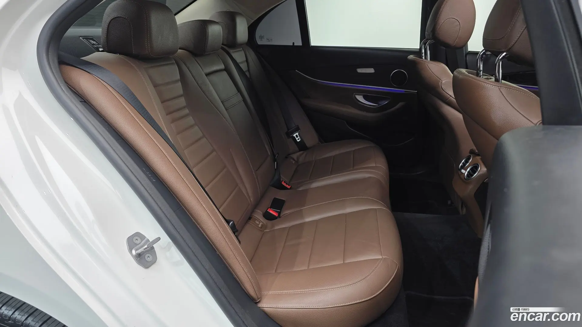 Mercedes-Benz E-Class E220d 4MATIC Avantgarde