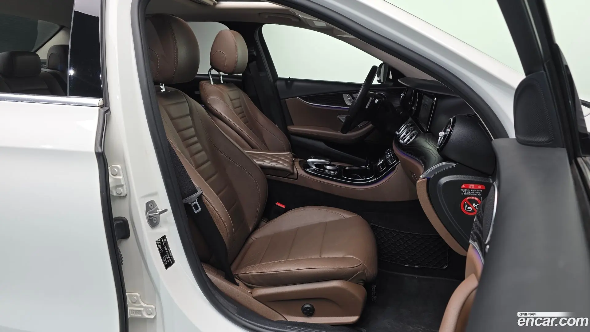 Mercedes-Benz E-Class E220d 4MATIC Avantgarde