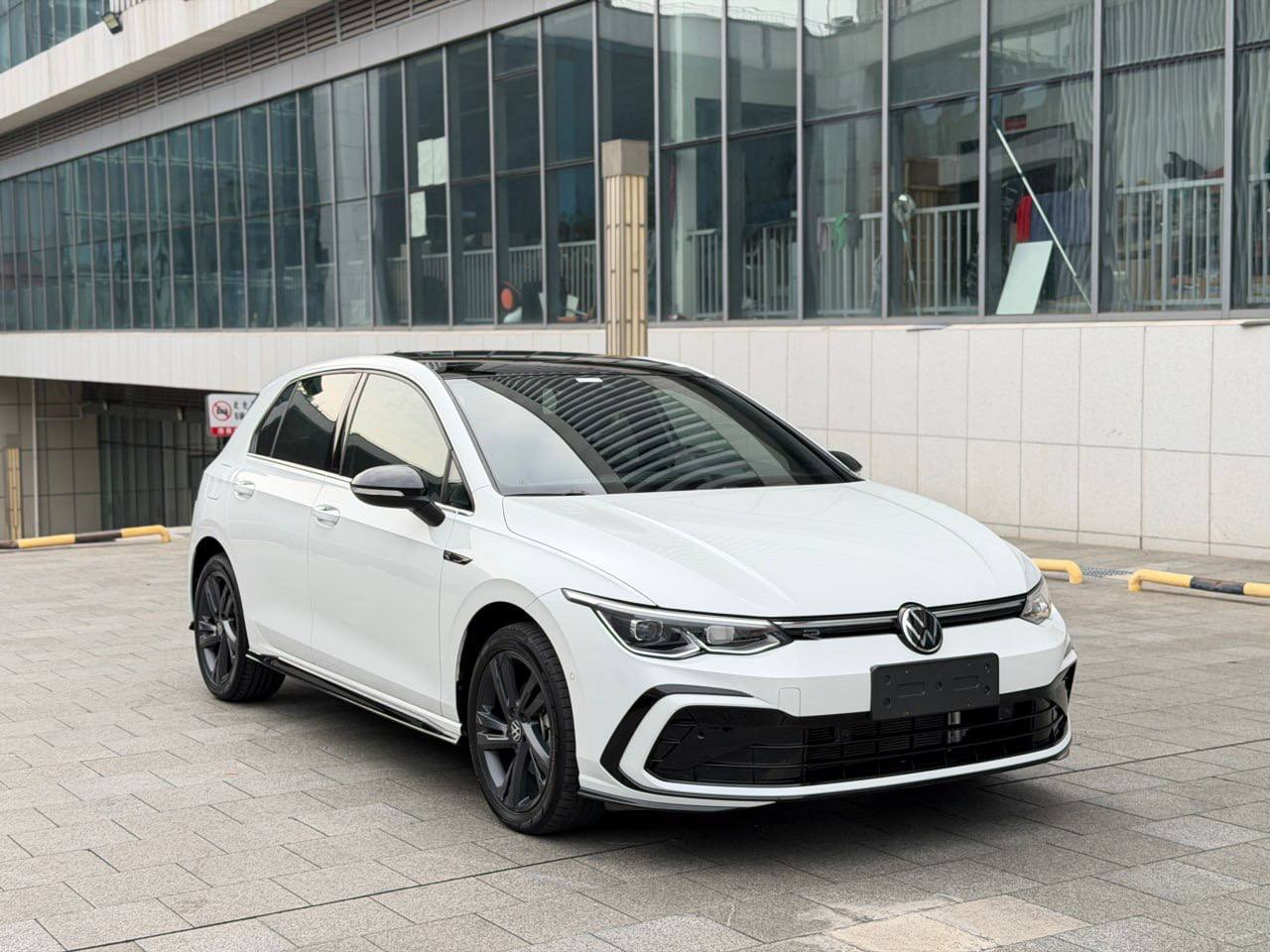 Volkswagen Golf R-line Lite