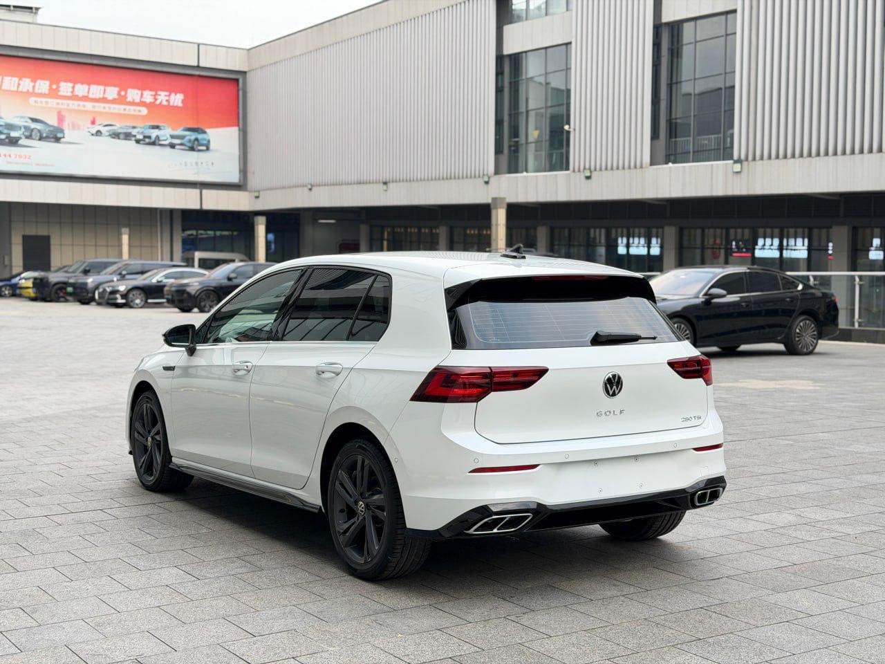 Volkswagen Golf R-line Lite
