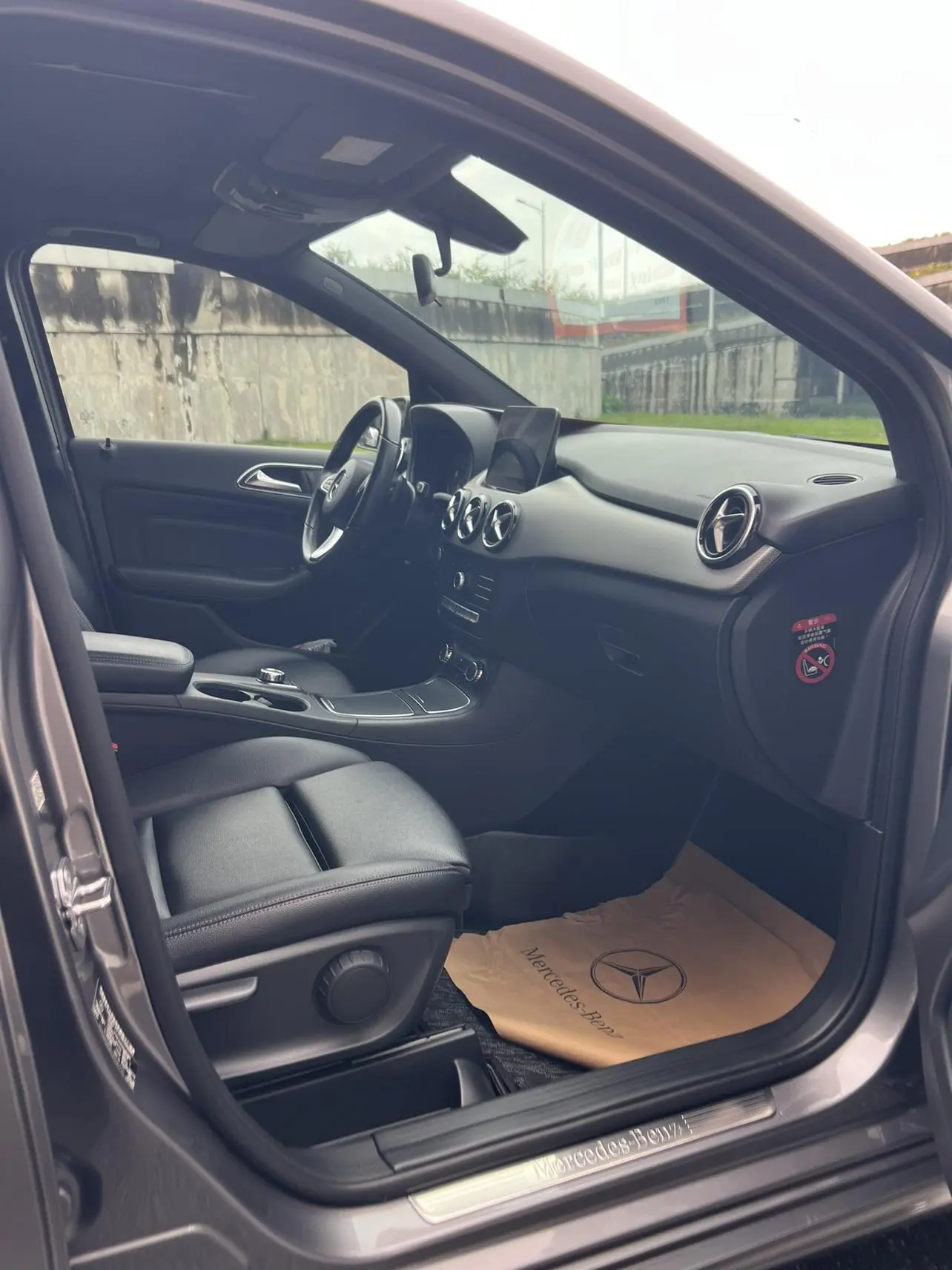 Mercedes-Benz B Class 2018 B 200 Fashion