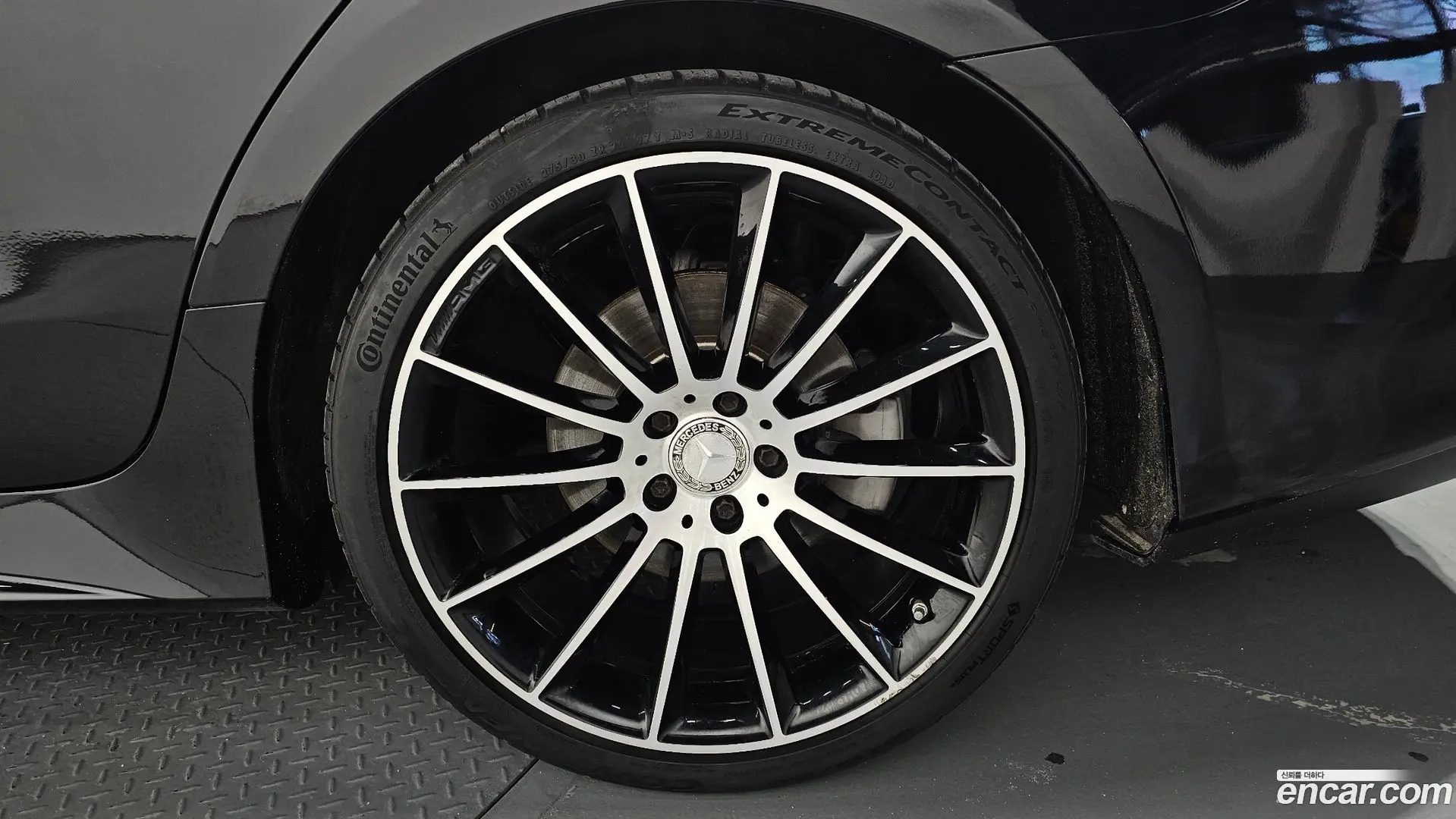 Mercedes-Benz CLS-Class CLS400d 4MATIC AMG Line 2018