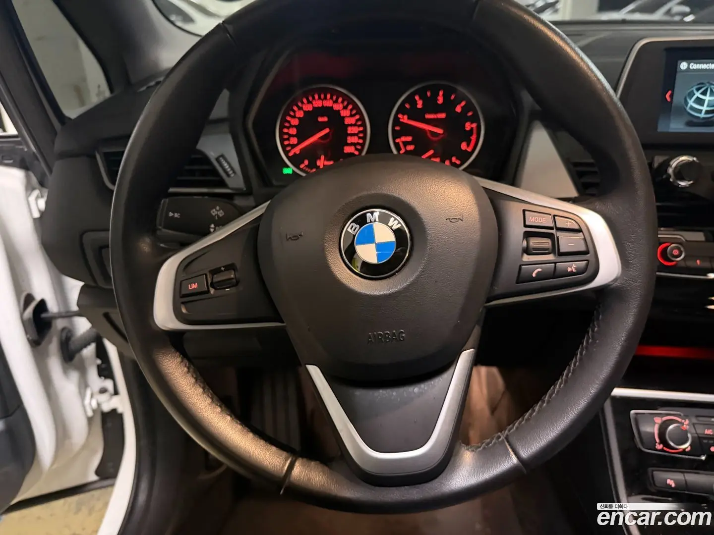 BMW 2-Series Joy 2017