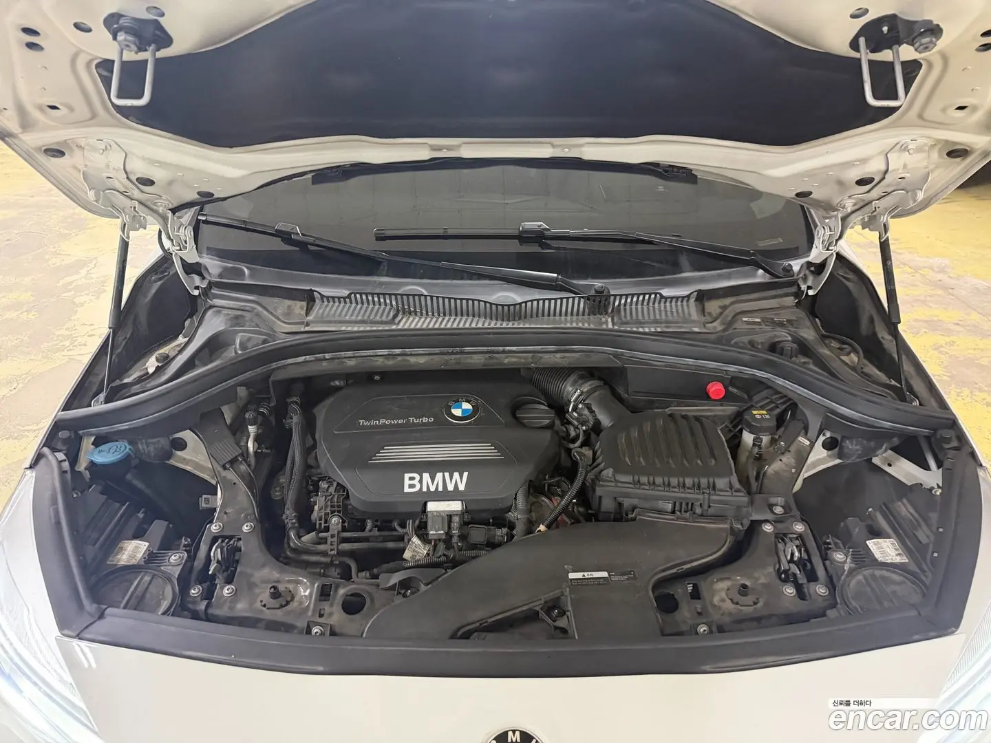 BMW 2-Series Joy 2017