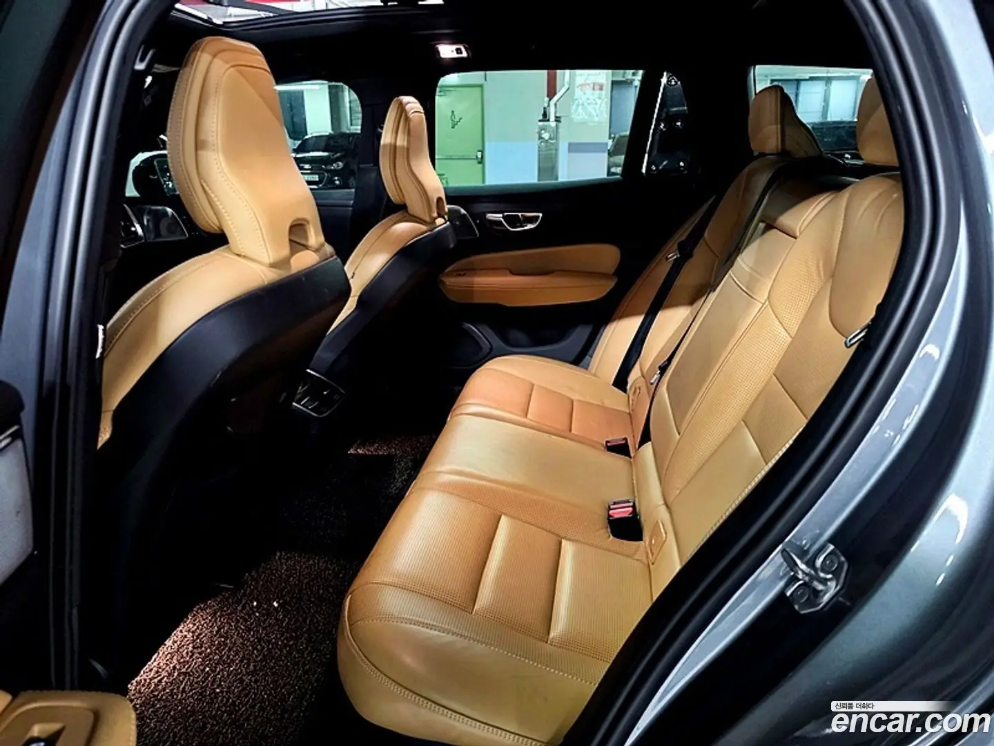 Volvo V60 T5 Pro AWD