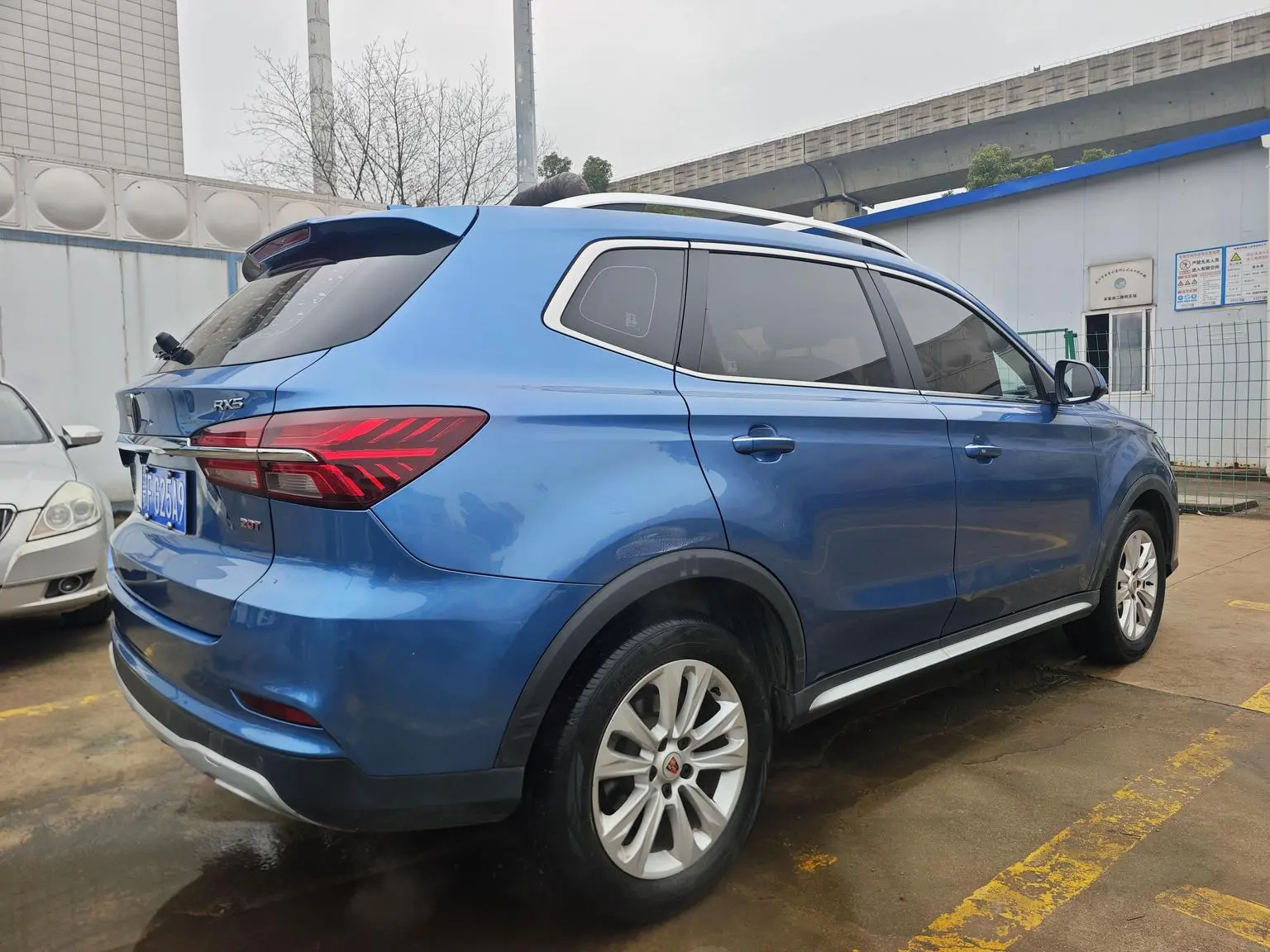 Roewe RX5 2018 20T 2WD Auto Flagship