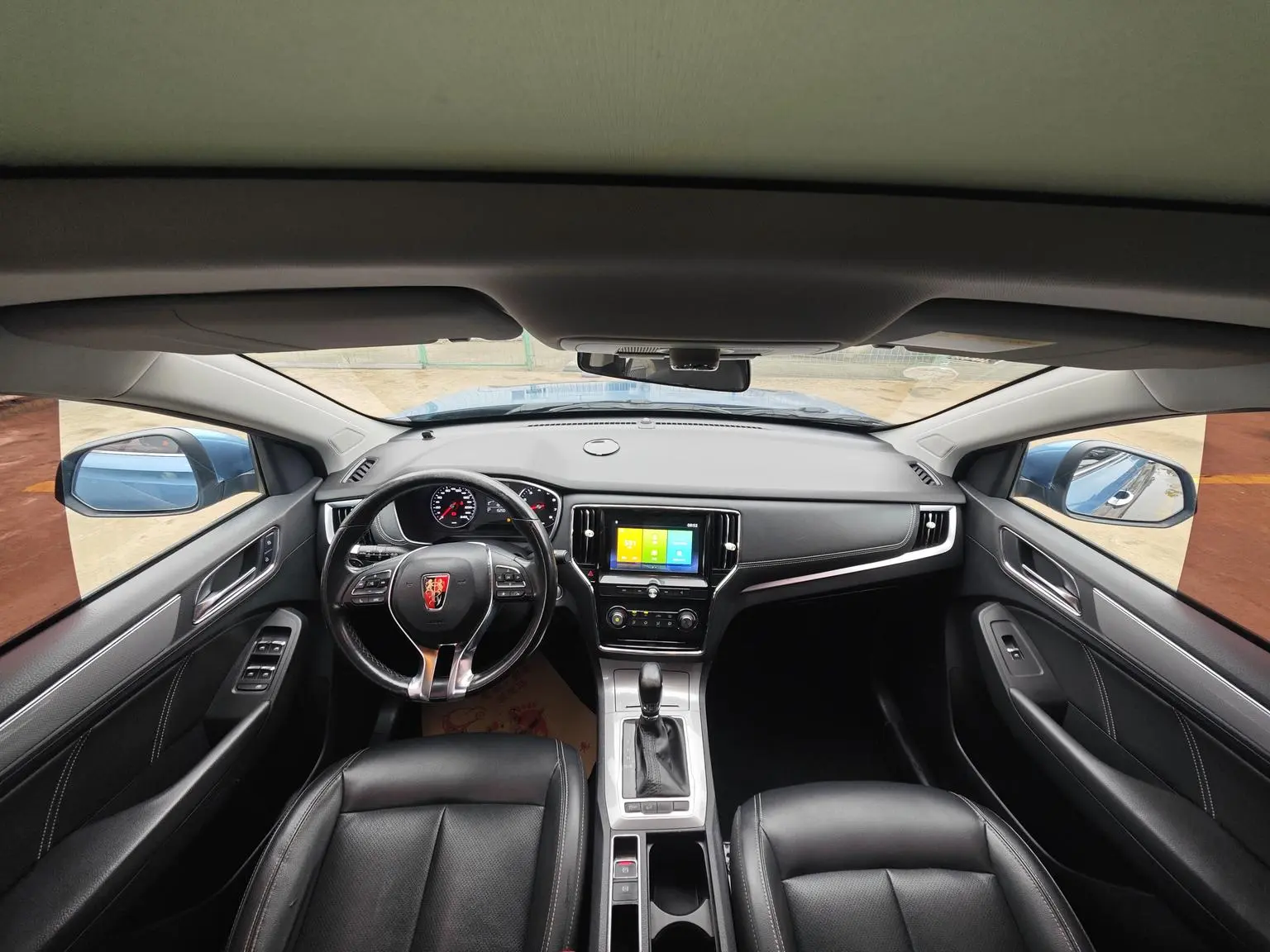 Roewe RX5 2018 20T 2WD Auto Flagship