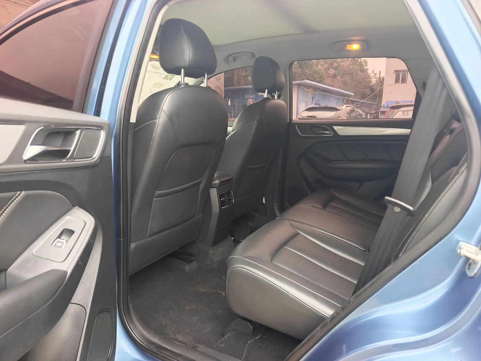 Roewe RX5 2018 20T 2WD Auto Flagship