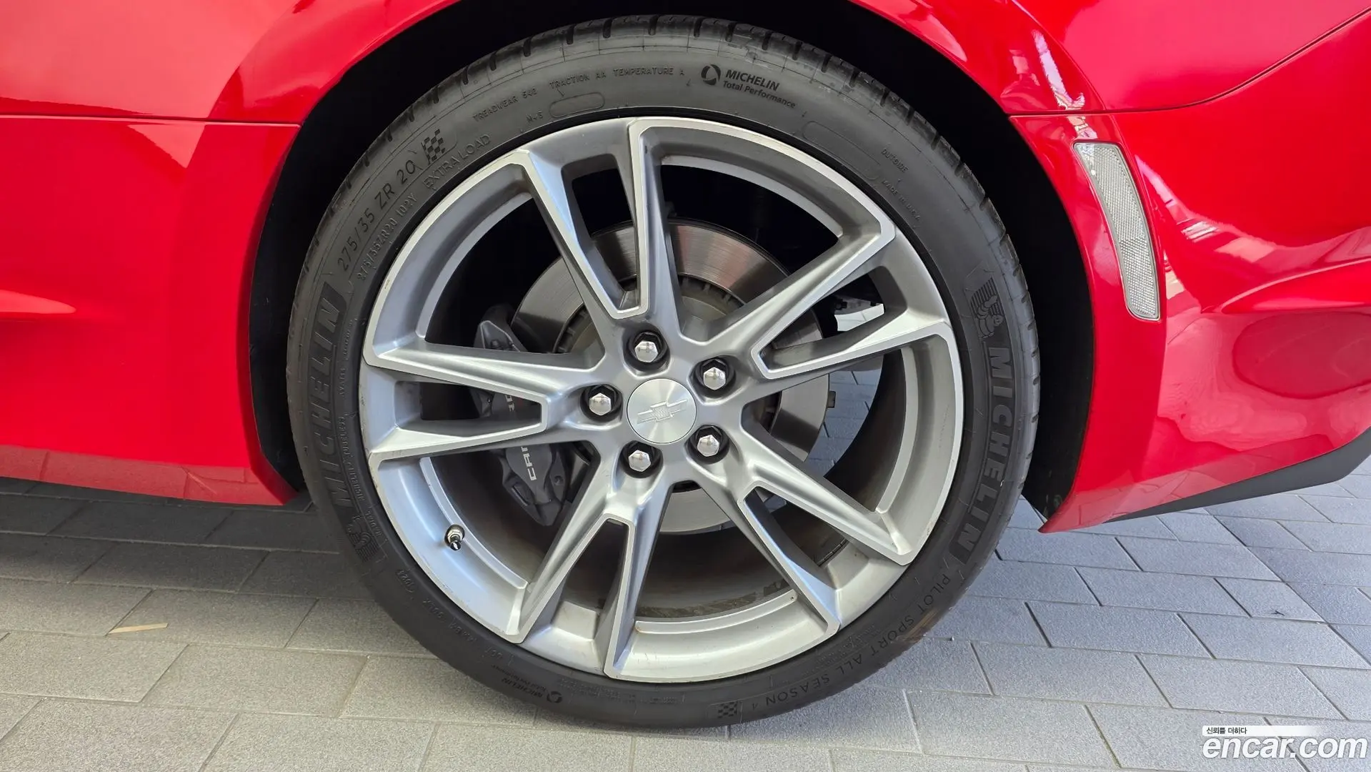 Chevrolet Camaro SS 6.2 V8