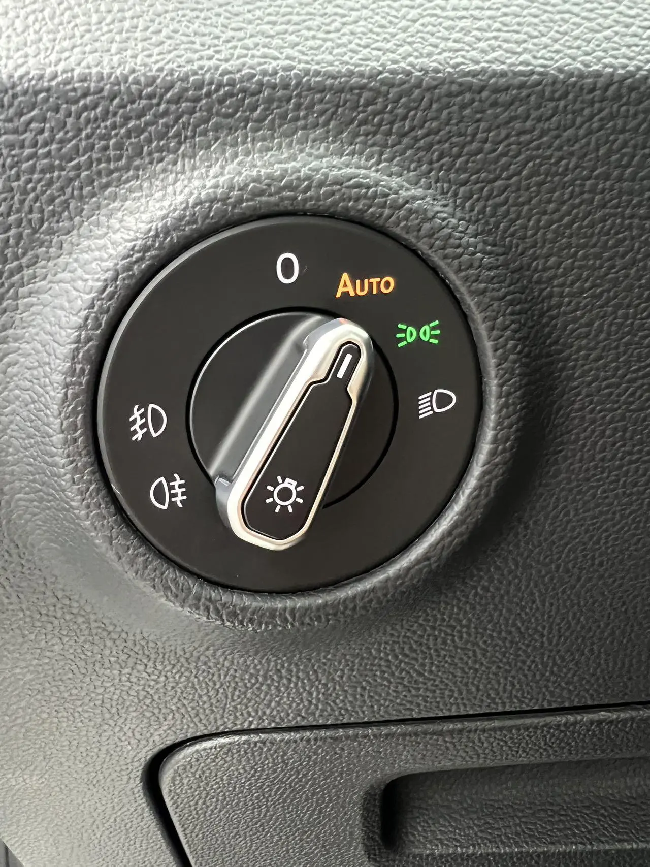 Volkswagen Tayron 2022 280TSI 2WD Luxury Connected