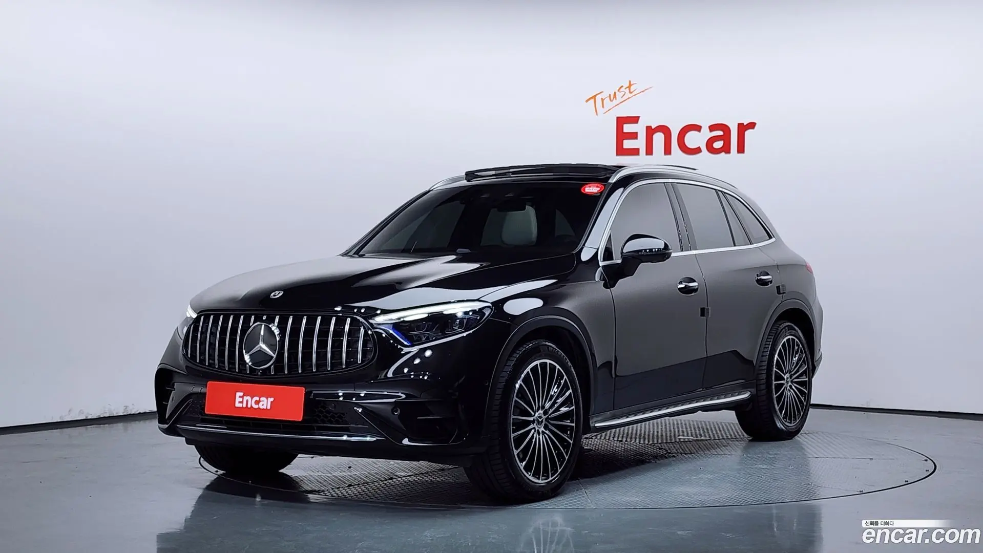 Mercedes-Benz GLC-Class GLC300 4MATIC AMG Line