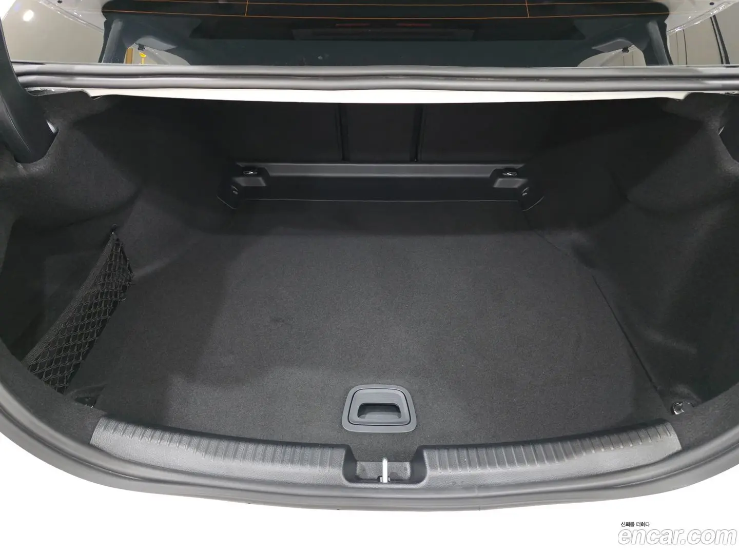 Mercedes-Benz C-Class C200 AMG Line