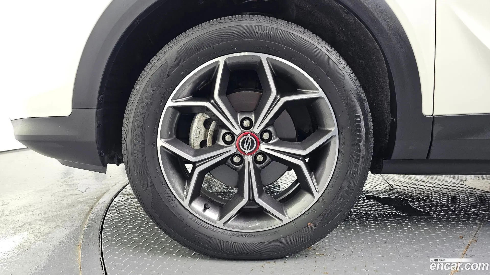 KG Mobility KORANDO Gasoline 1.5 2WD R-Plus
