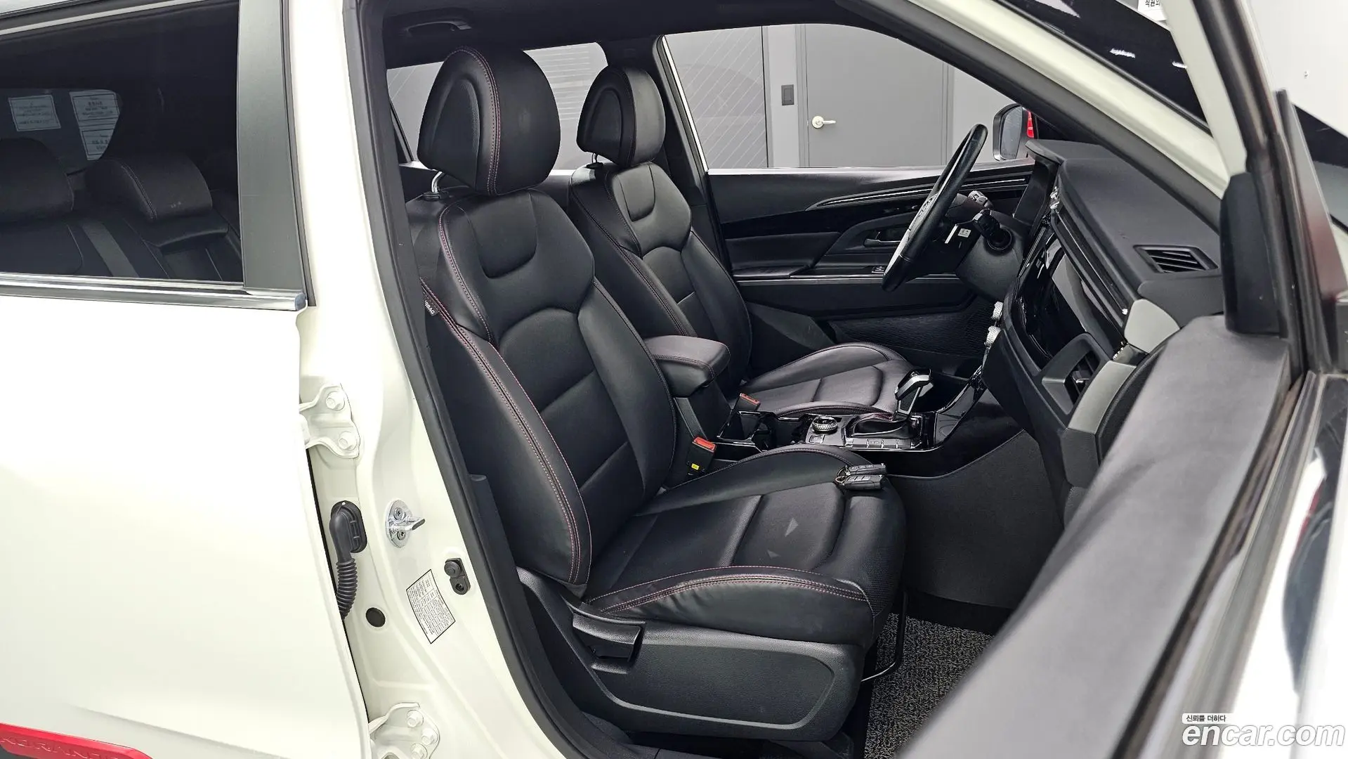 KG Mobility KORANDO Gasoline 1.5 2WD R-Plus