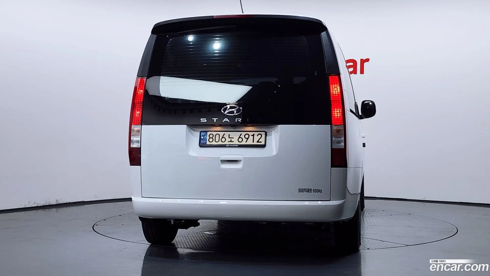 Hyundai Staria Cargo 5-Seater 2022
