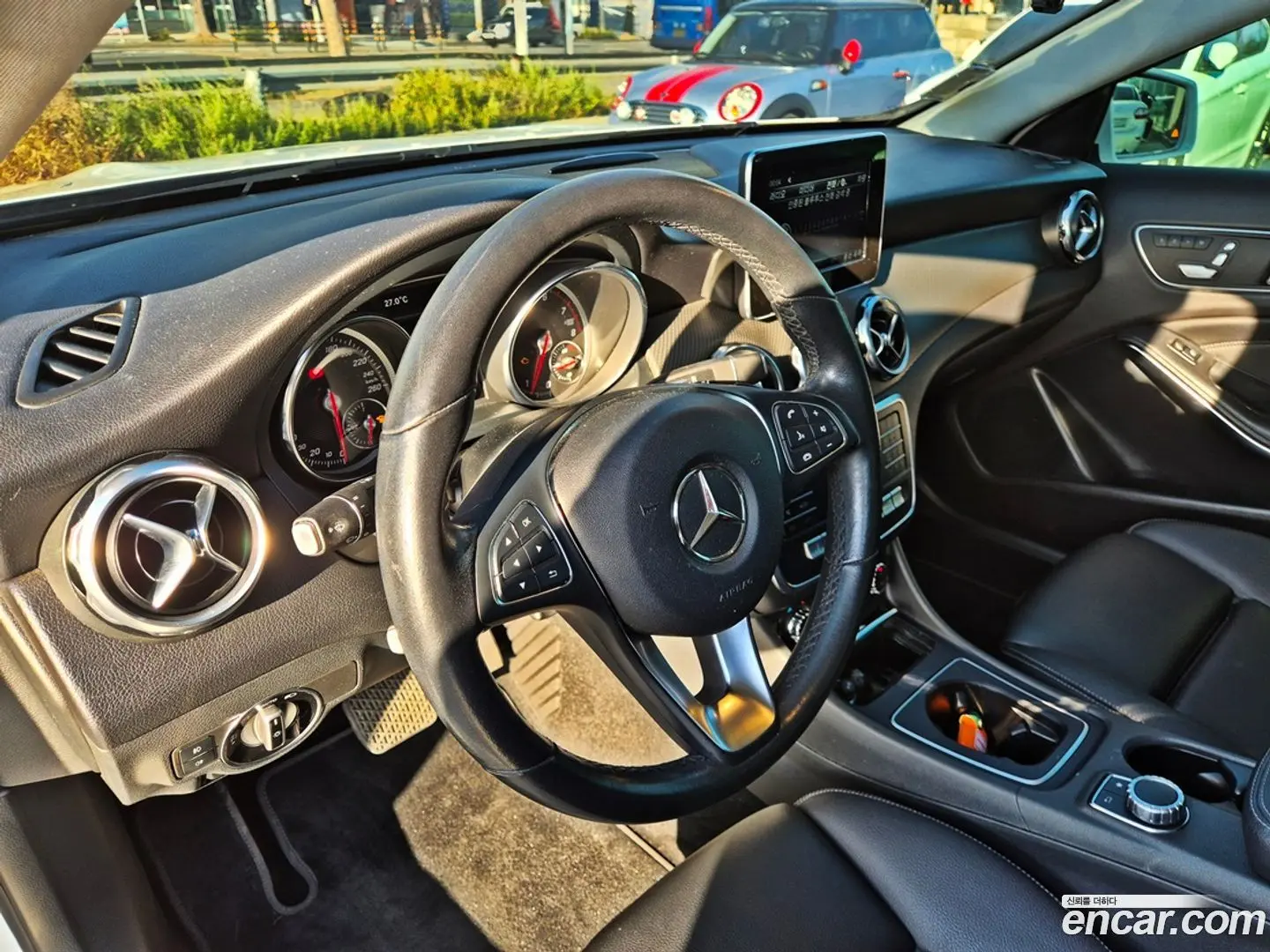 Mercedes-Benz GLA-Class GLA220 2017