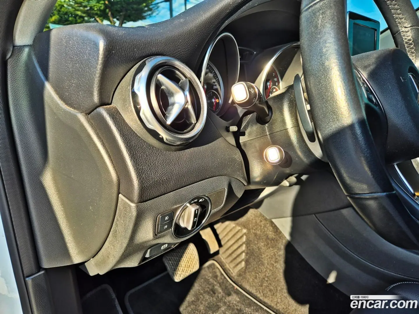 Mercedes-Benz GLA-Class GLA220 2017