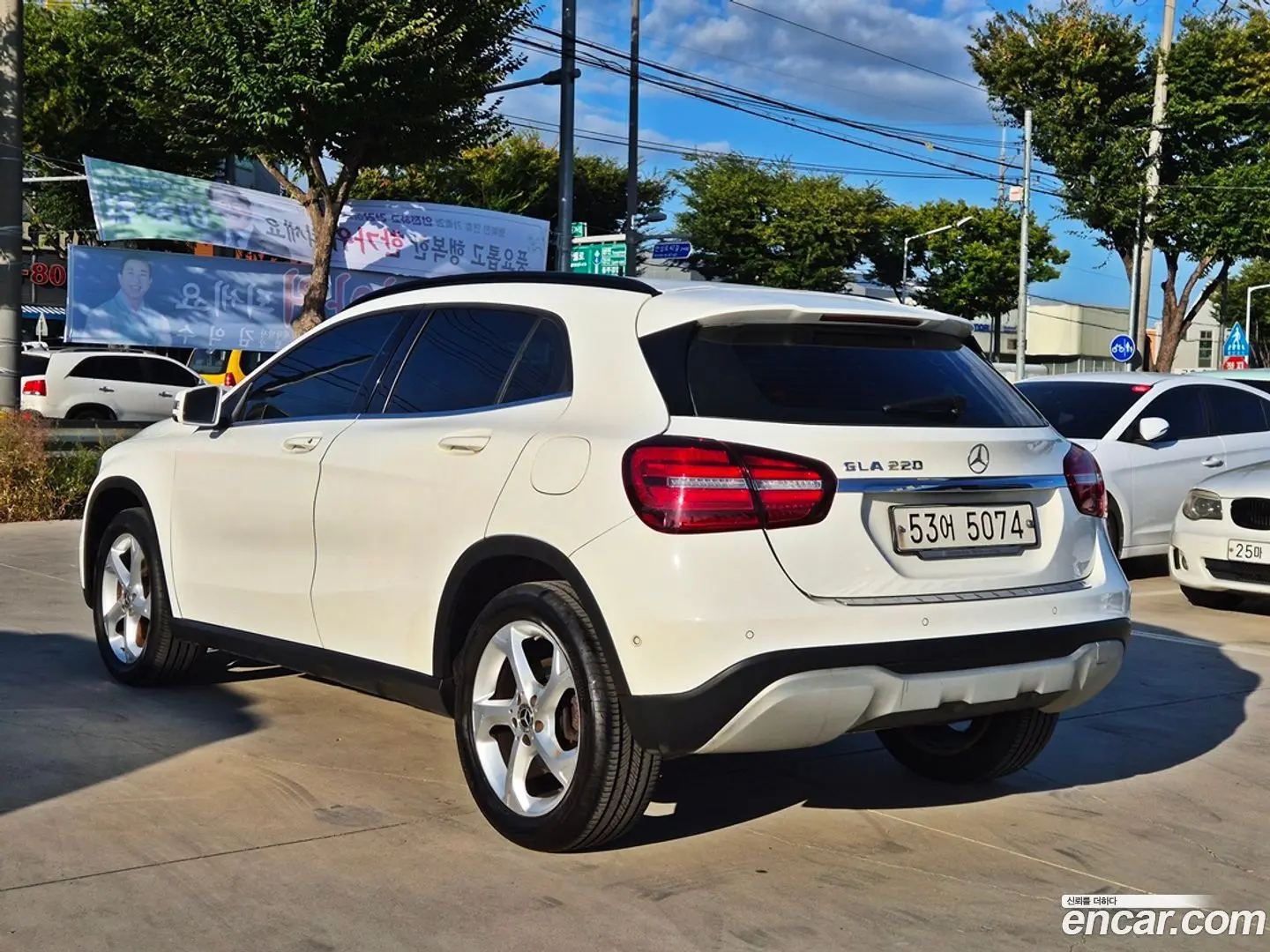 Mercedes-Benz GLA-Class GLA220 2017