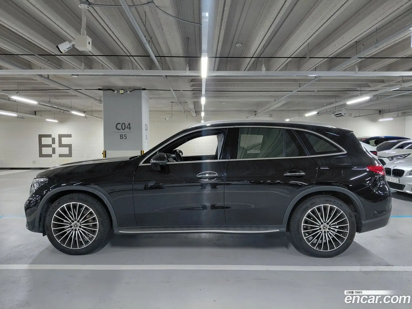 Mercedes-Benz GLC-Class GLC300 4MATIC AMG Line