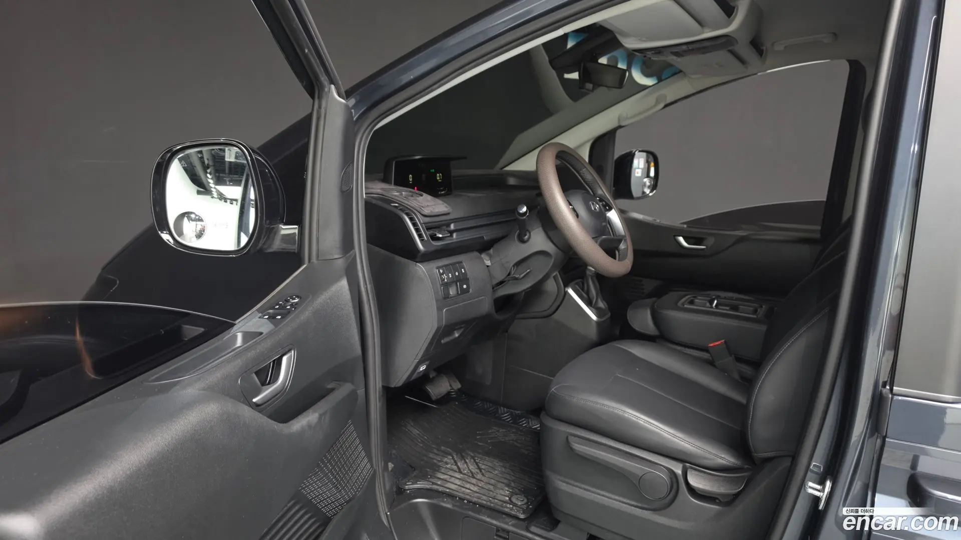 Hyundai Staria Cargo 3-Seater 2022