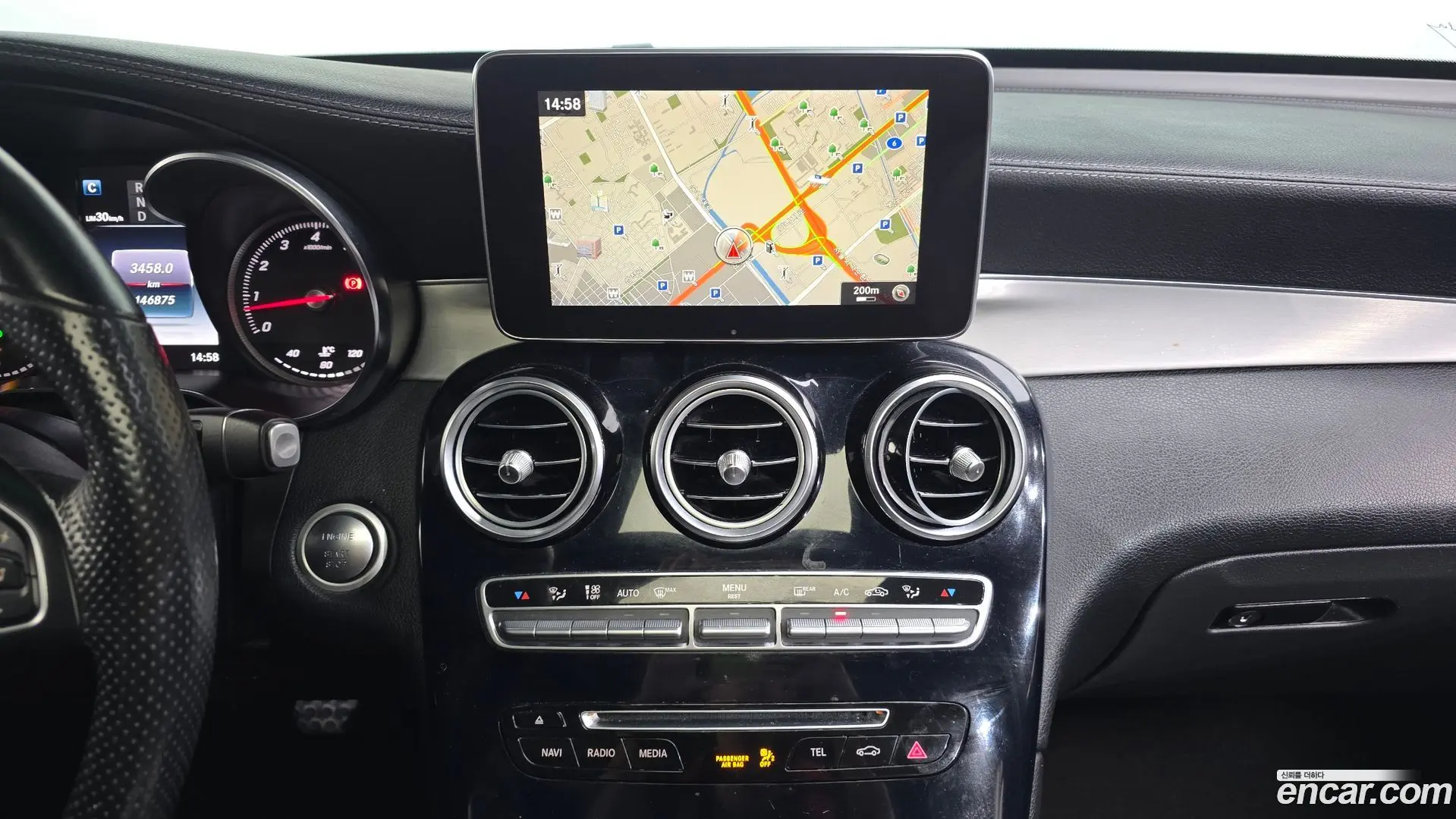 Mercedes-Benz GLC-Class GLC300 4MATIC AMG Line Coupe 2022