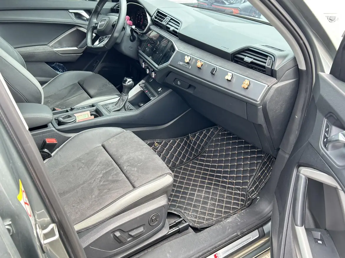 Audi Q3 2022 35 TFSI Dynamic Fashion