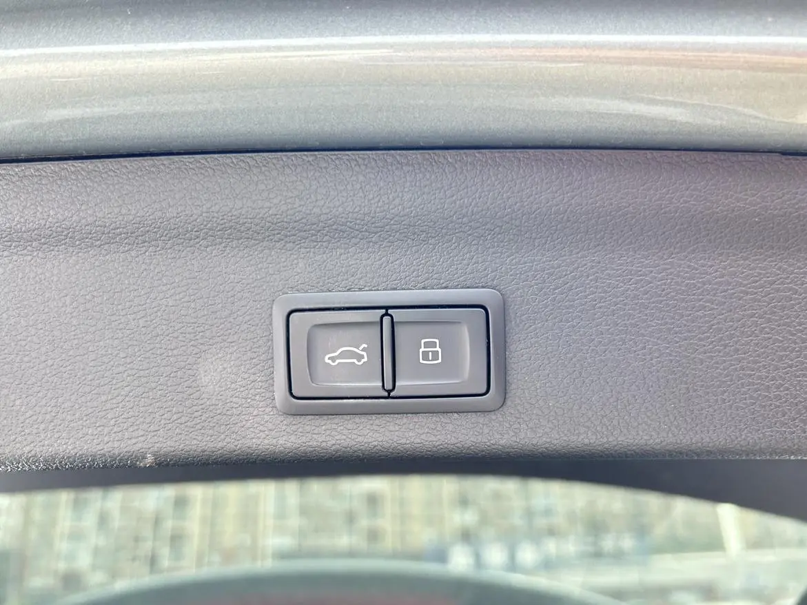 Audi Q3 2022 35 TFSI Dynamic Fashion