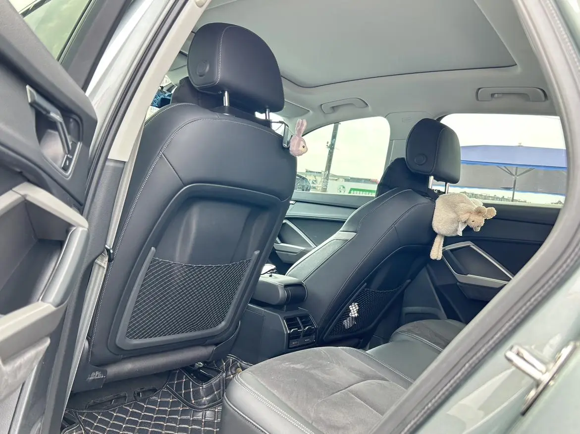 Audi Q3 2022 35 TFSI Dynamic Fashion