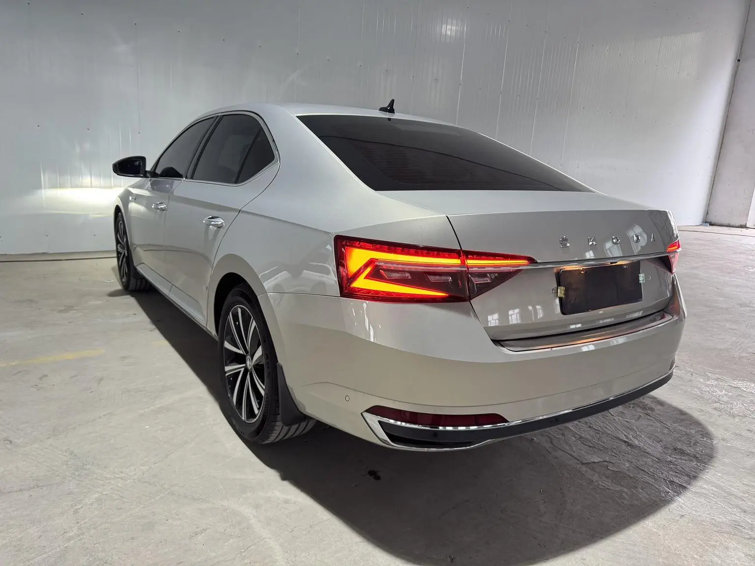 Skoda Superb 2022 TSI280 DSG Premium Plus