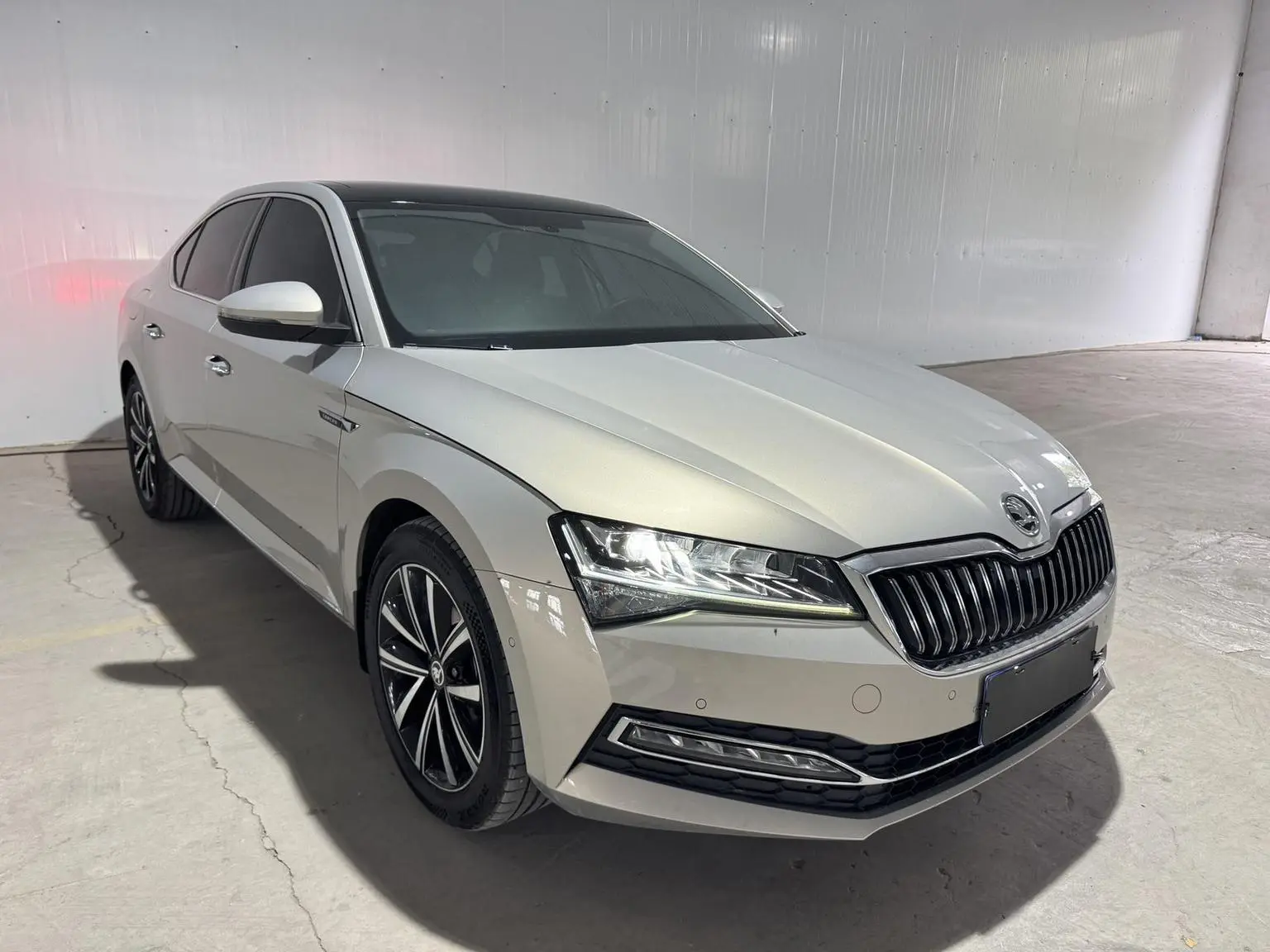 Skoda Superb 2022 TSI280 DSG Premium Plus