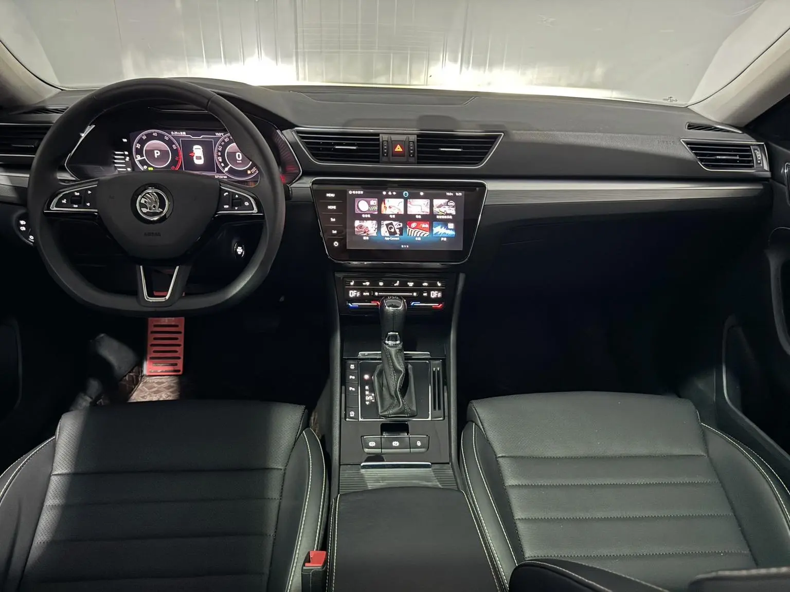 Skoda Superb 2022 TSI280 DSG Premium Plus