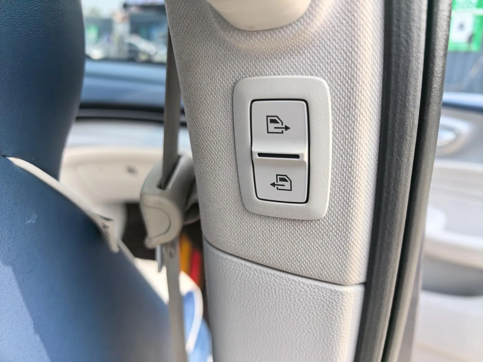 Roewe iMAX8 2021 400TGI Supreme Series Supreme